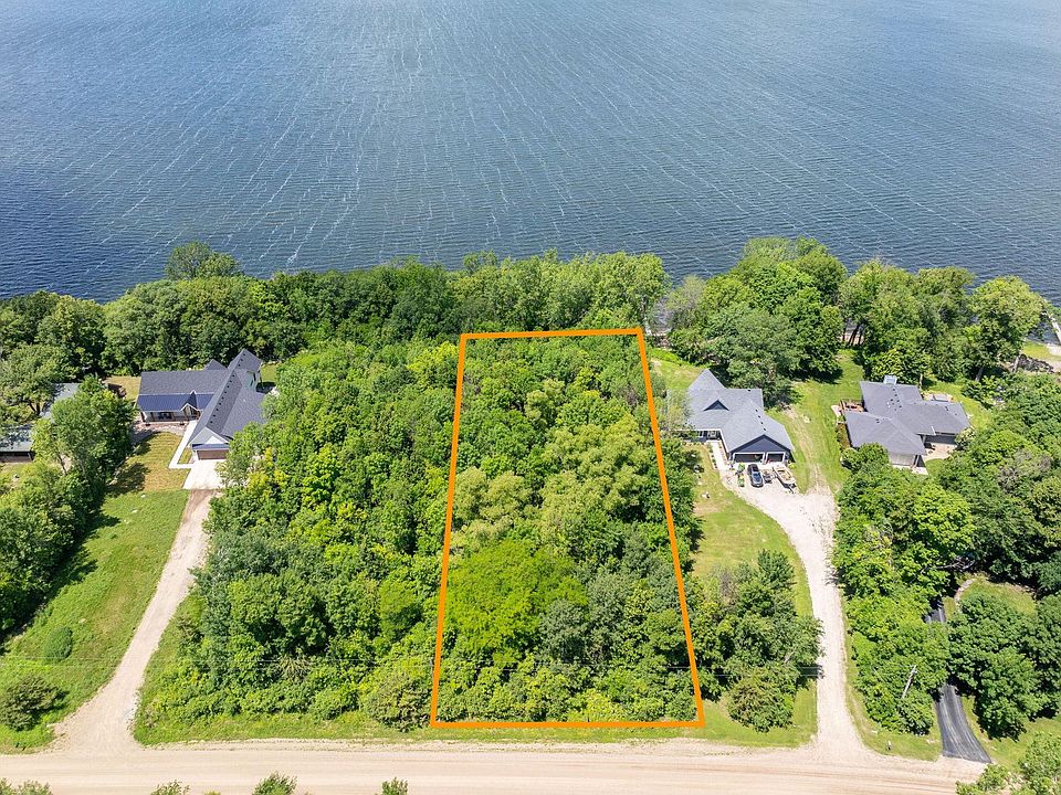 1st image of 15 Camp Winona Trl
