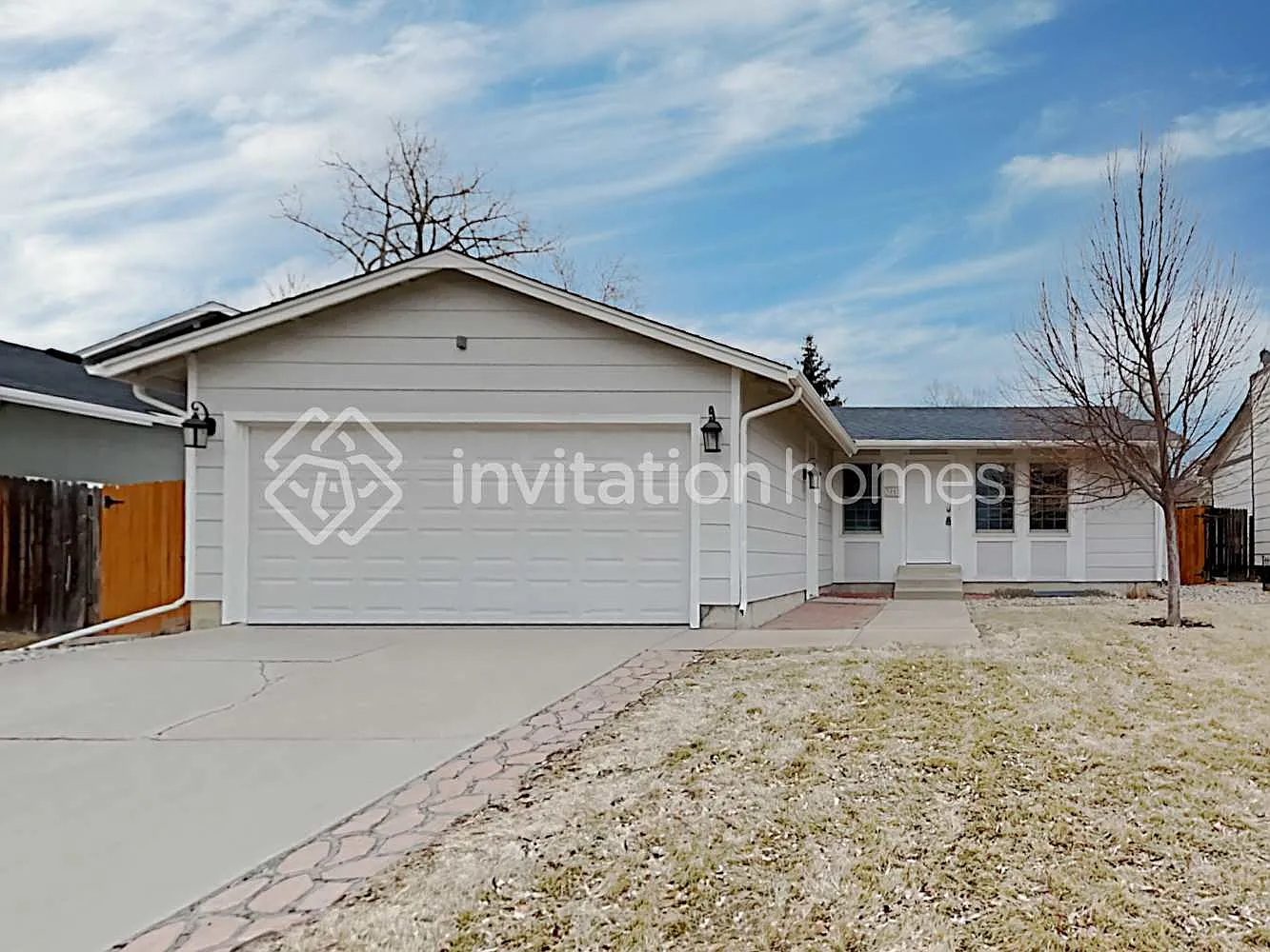3852 S Olathe Cir Aurora, CO 80013 — Photo 1