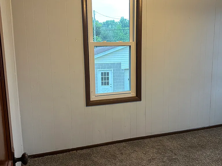115 E Pike St — Photo 4
