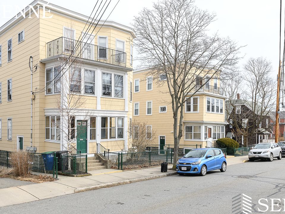 1st image of 11 Ware St #2