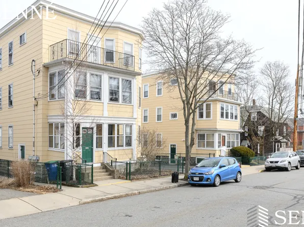 11 Ware St, Somerville, MA
