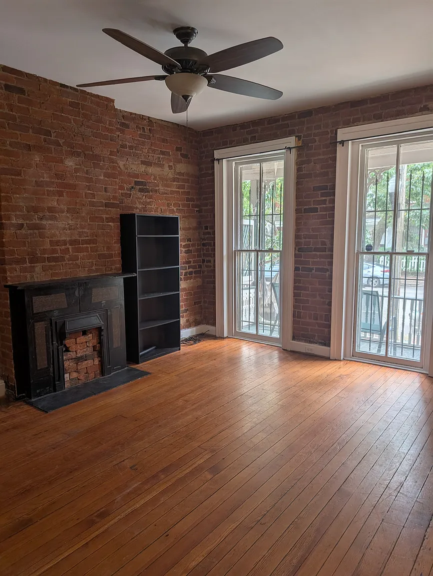 1308 W Cary St photo 1