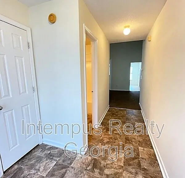 4389 Persian Ct — Photo 3