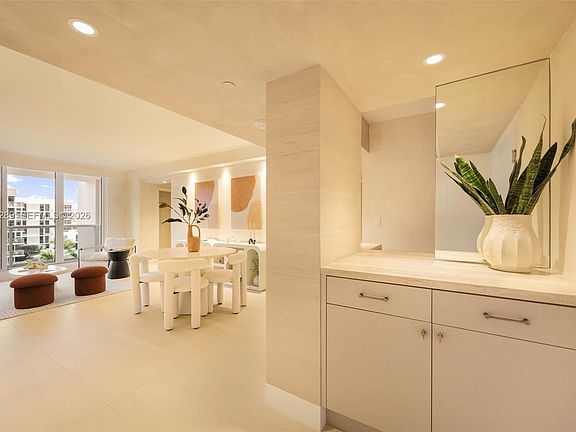 2nd image of 2301 Collins Ave APT 526