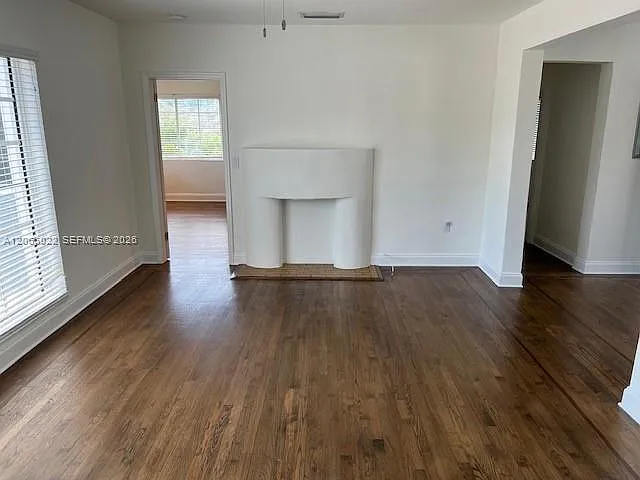 3900 N Meridian Ave #4 — Photo 3
