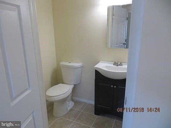 2nd image of 7536 Whaler Ct