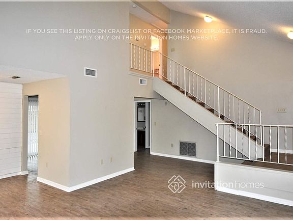 3rd image of 2620 Westbury Ave