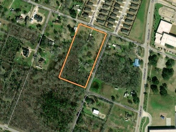 2nd image of 7142 Lewis Ln
