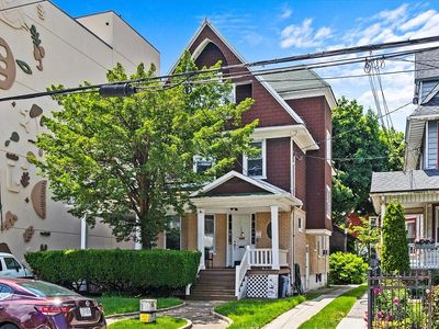 1550 New York Ave, Brooklyn, NY, 11210