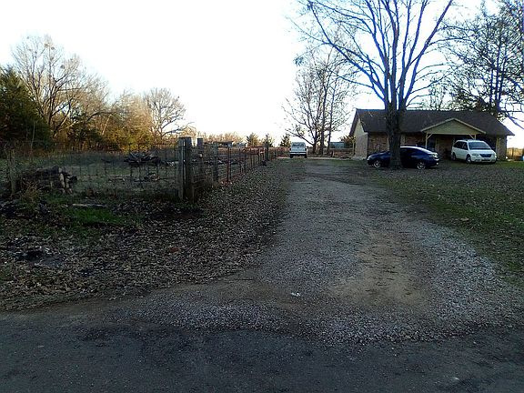 3rd image of 5834 County Road 42600