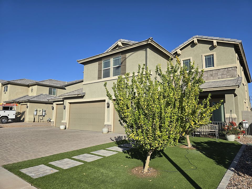 1st image of 4851 S Adelle