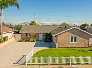 15652 Mayflower Ln, Huntington Beach, CA 92647