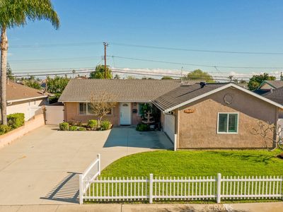 15652 Mayflower Ln, Huntington Beach, CA, 92647