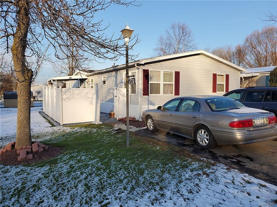 1st image of 270 Sunset Dr