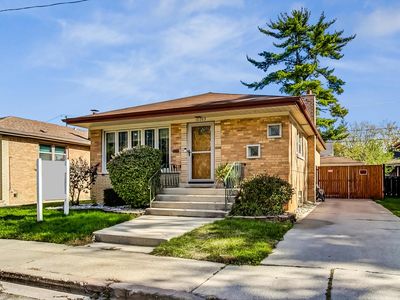10753 S Rockwell St, Chicago, IL, 60655