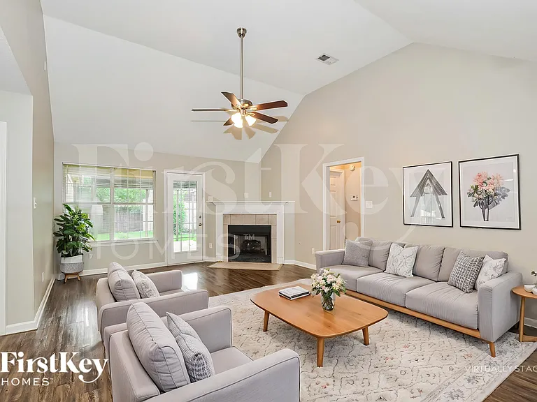 1523 Beringer Dr — Photo 6