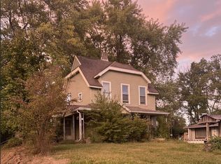 754 W 10th St, Connersville, IN 47331