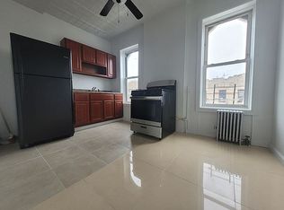 211 Schaefer St #3L, Brooklyn, NY 11207