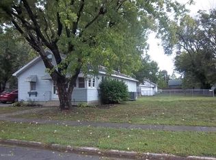 24 Ogara St, Harrisburg, IL 62946