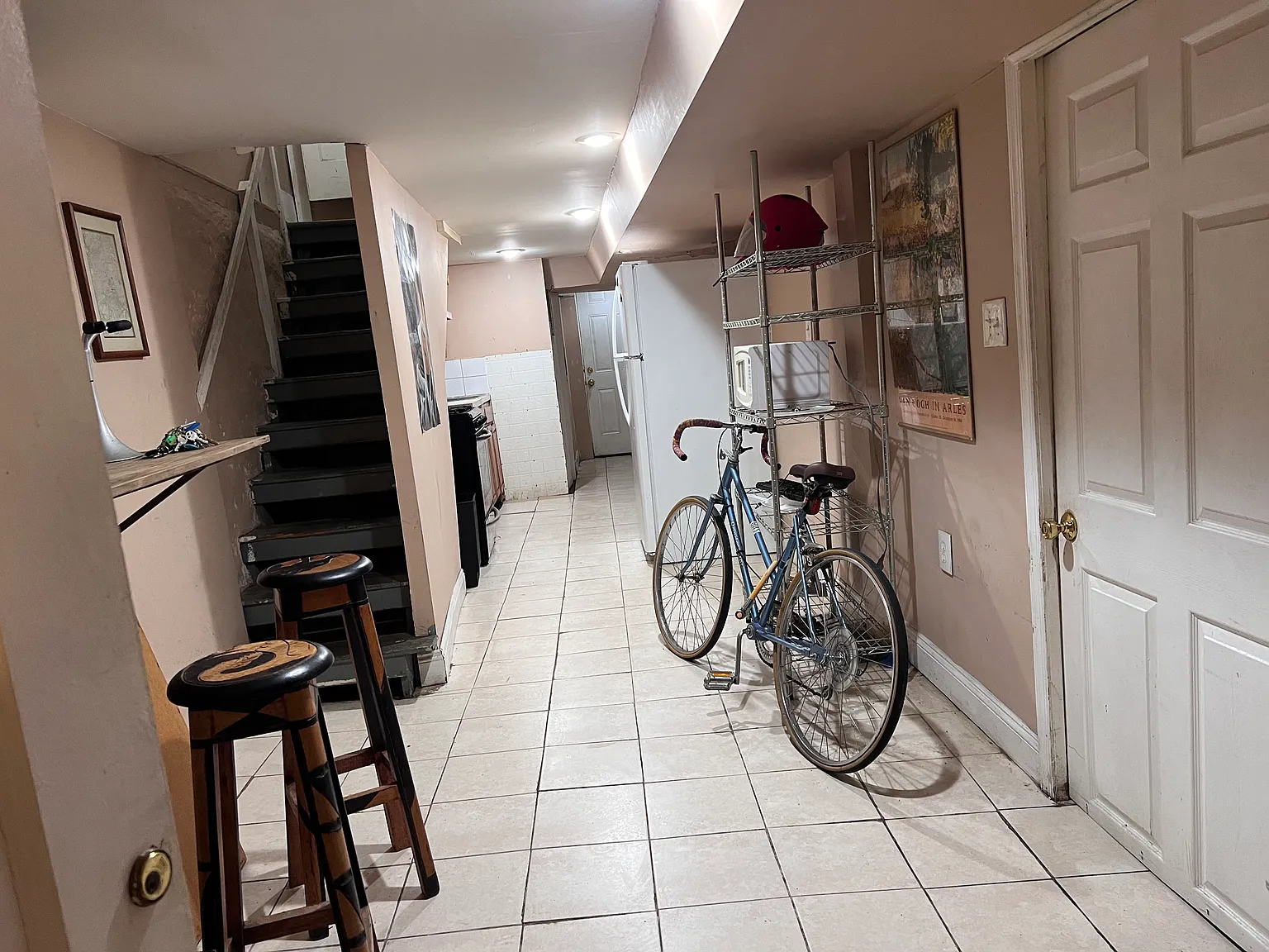 1 bed, 800 sqft, $550 — Photo 1