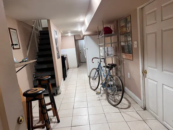 325 E University Pkwy #B2, Baltimore, MD 21218