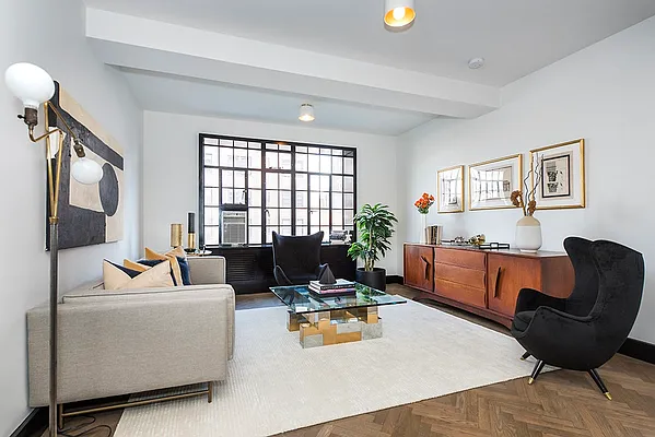 Rented by Bold Marketing | media 40