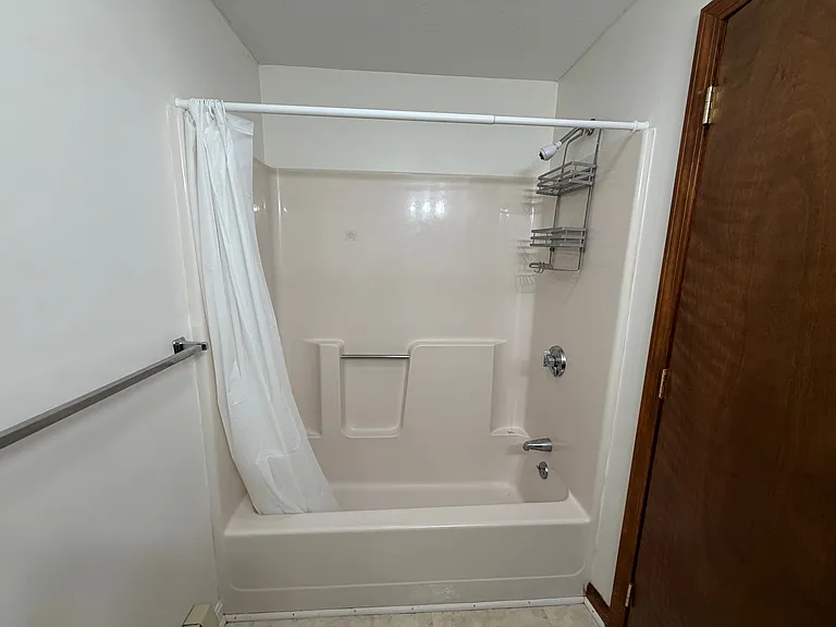 329 Main St #201 — Photo 9