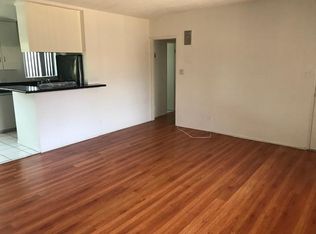 5738 Whitsett Ave #C302, Valley Village, CA 91607