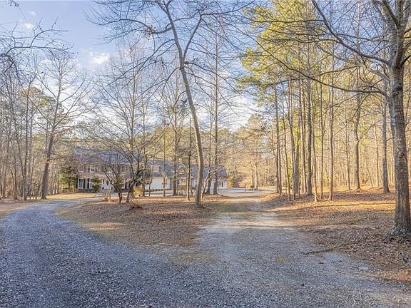 3rd image of 3291 Garmon Dr