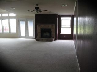 2520 50th St, Des Moines, IA 50310