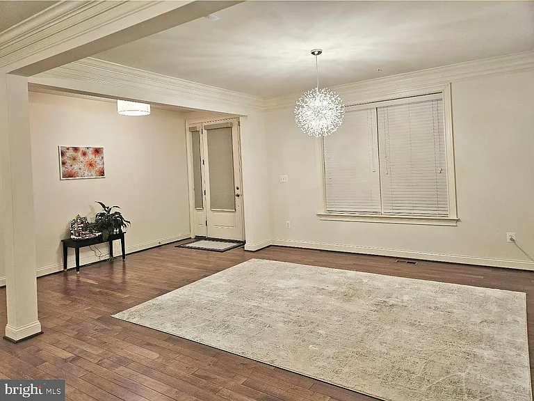 3332 Burton Dr — Photo 16