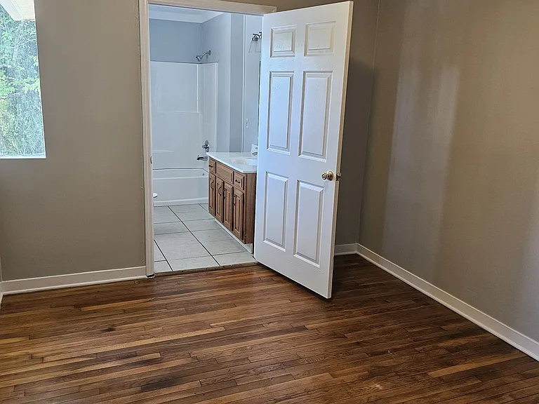 151 Athens Rd — Photo 10