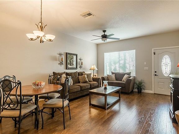 3rd image of 18173 Paradise Point Dr