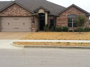 3104 Stallion Dr, Waco, TX 76706