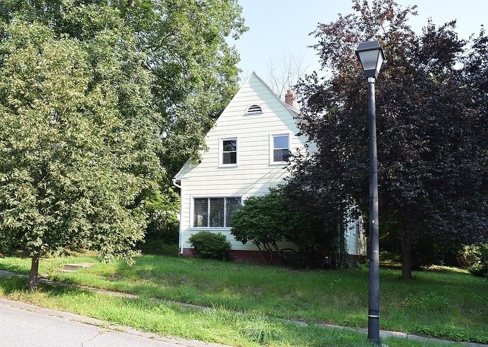 22 Indian Hill Rd, Worcester, MA 01606 Zillow