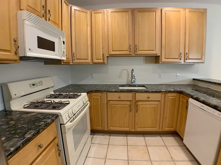 48 Mountainview Ct — Photo 6