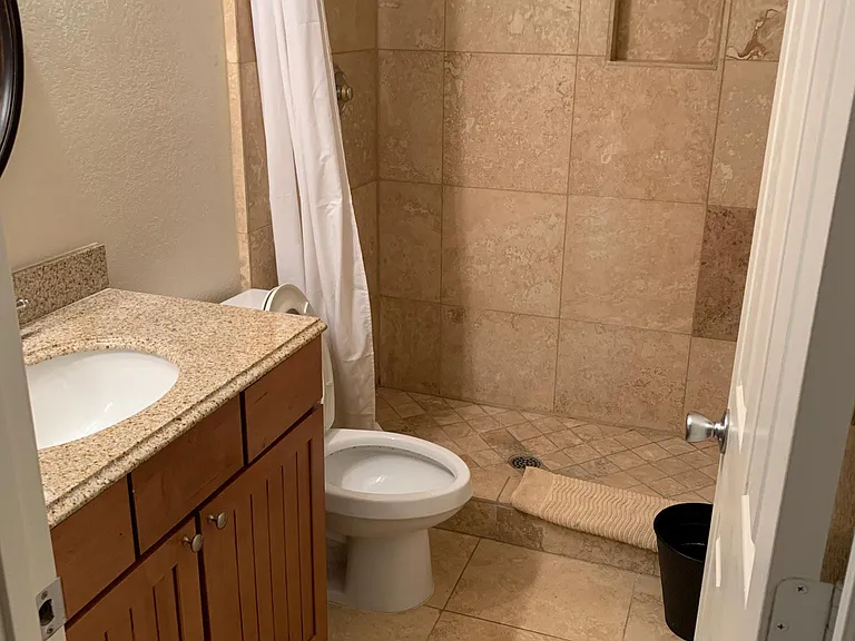 154 W 5th St #201 — Photo 35