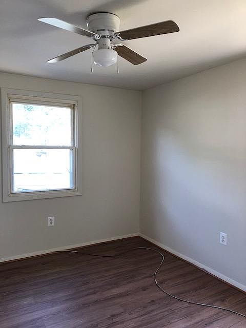 2nd image of 1320 Greyswood Rd