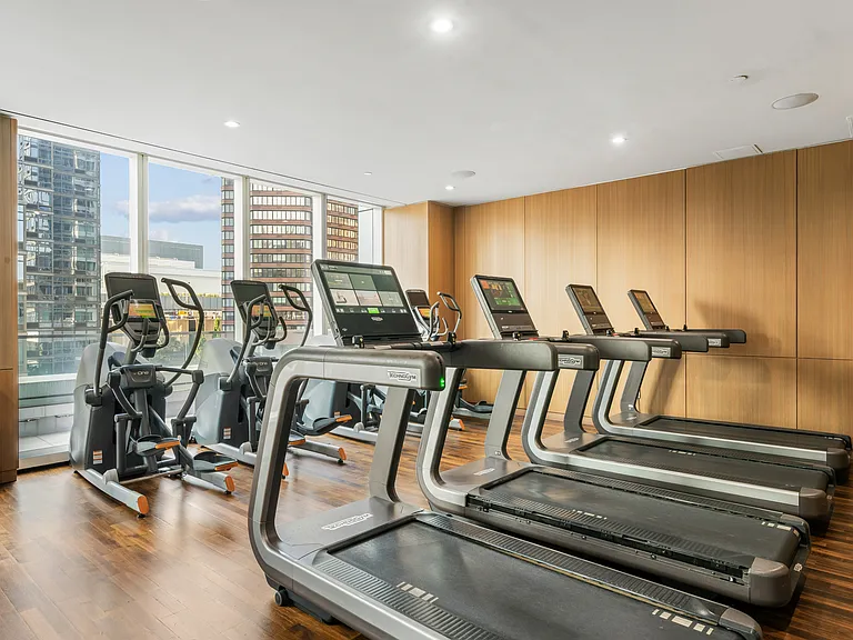 605 W 42nd St #54M — Photo 18