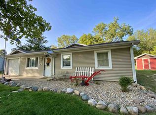 805 Locke Ct, Nappanee, IN 46550