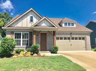 92 Nokes Dr, Hendersonville, TN 37075
