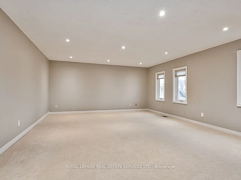 333 Callaghan Cres — Photo 21