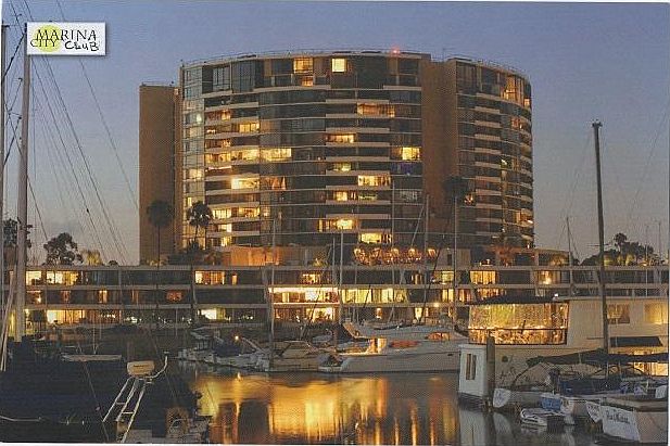 2nd image of 4265 Marina City Dr