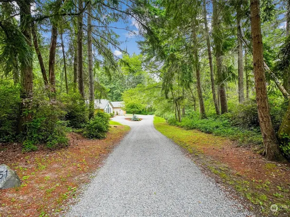 1351 Pilchuck Heights, Fox Island, WA 98333
