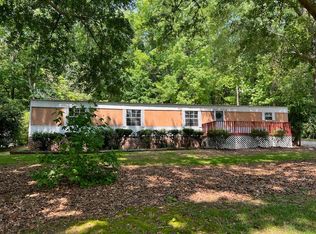 507 Trestle Rd, Greenwood, SC 29649