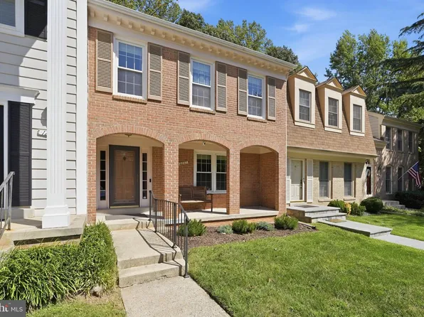 12237 Tildenwood Dr, Rockville, MD 20852