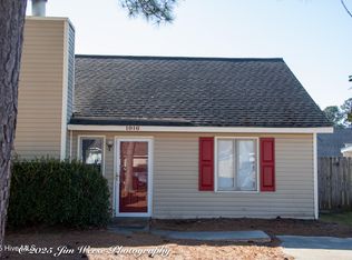 1916 Buxton Rd, Greenville, NC 27858