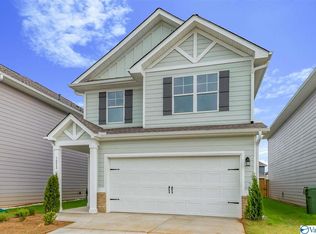 7211 Berrywood Ct, Huntsville, AL 35806