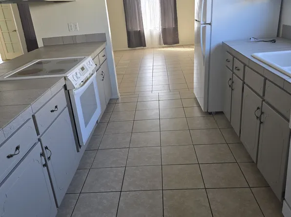 1102 S Mustang Ave, Yuma, AZ 85364