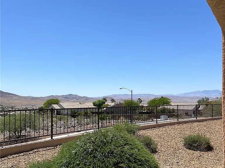 2381 Ecliptic St #0 — Photo 23